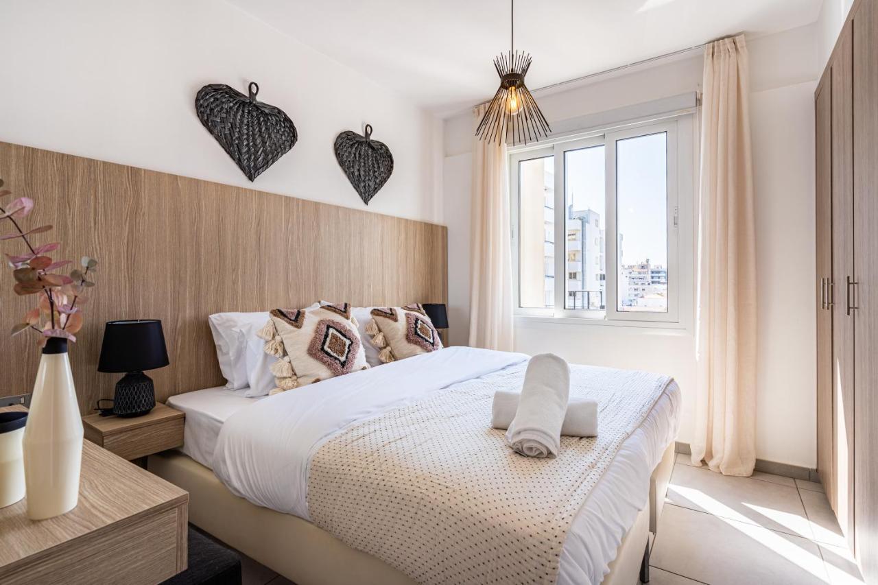 Made With Love 1-Br Apt By Finikoudes Beach Larnaca Esterno foto
